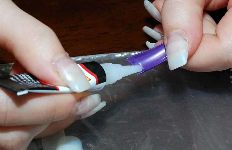 Как в домашних условиях клеить накладные ногти
