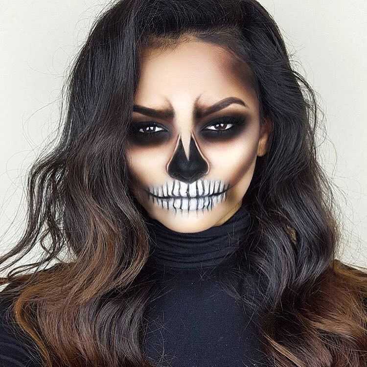 Стильный и пугающий макияж на хэллоуин для девушек