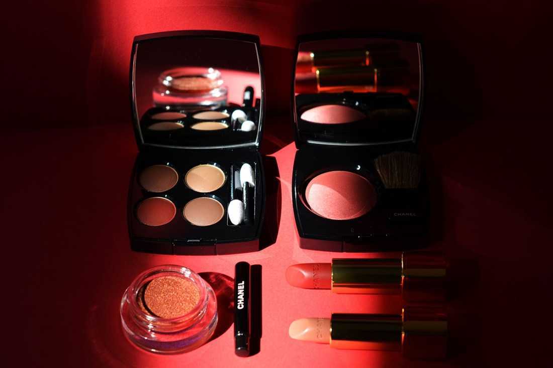 Красный макияж - 125 фото вариантов нанесения и использования в современном образе